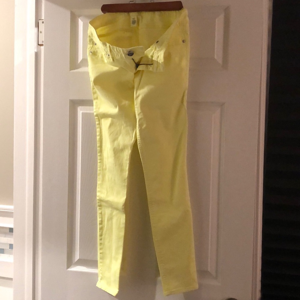 Express Bright yellow jeggings!